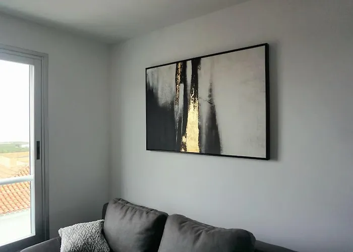 Apartment Edif La Luz No 4 With Big Private Terrace Los Silos