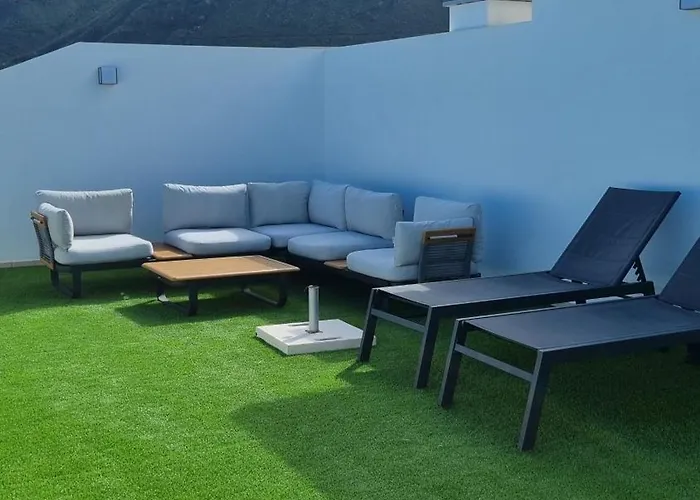 Apartment Edif La Luz No 4 With Big Private Terrace Los Silos